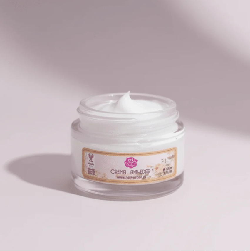 Crema de Rosa Damascena: Vitalidad y Armonía
